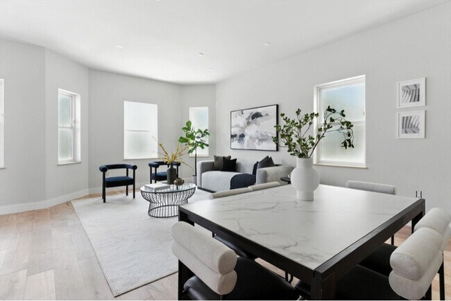 34 Woodford St unit 1, Boston, MA 02125 - photo 3