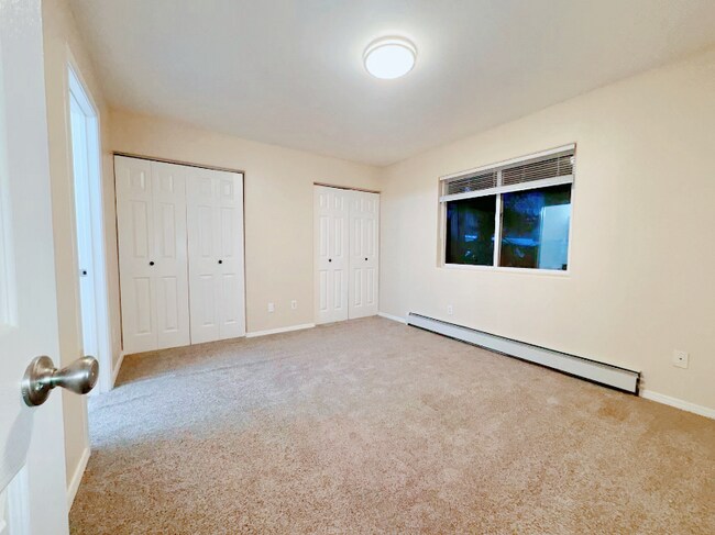 9033 Dewberry St unit 4, Anchorage, AK 99502 - photo 6