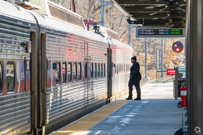 Catch a train to Philadelphia from Wawa Station, just outside of Chester Heights.