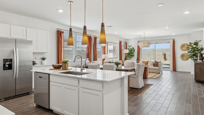 26249 W Nancy Ln, Buckeye, AZ 85326 - photo 2