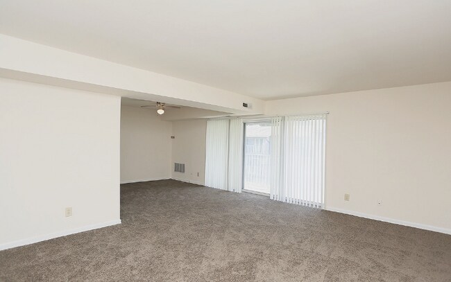 8263 Russell Rd, Alexandria, VA 22309 - photo 6