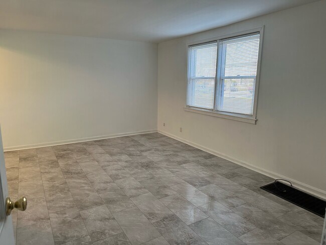 3 Corbin Ct unit 3-B Corbin Court, Wilmington, DE 19805 - photo 4