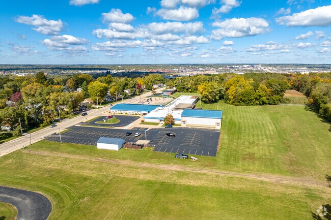 La Salle Elementary School has an enrollment of approximately 400 students.