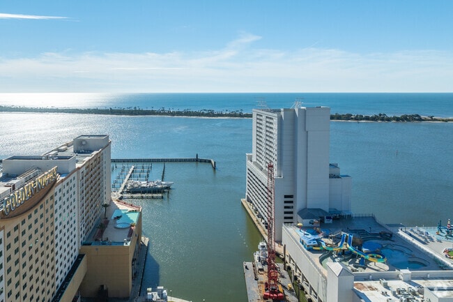 Ocean Springs, MS is close to the Gulf of Mexico.