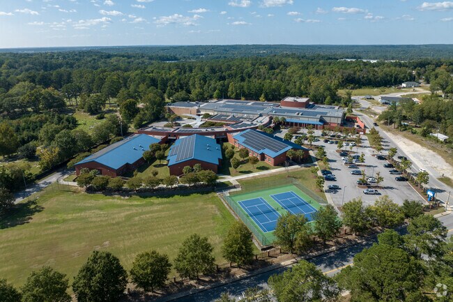 The Alcorn Middle School is a public school option in Columbia.