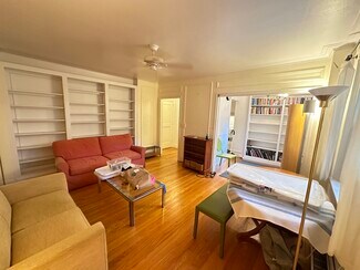 988 Memorial Dr Unit 283, Cambridge, MA 02138