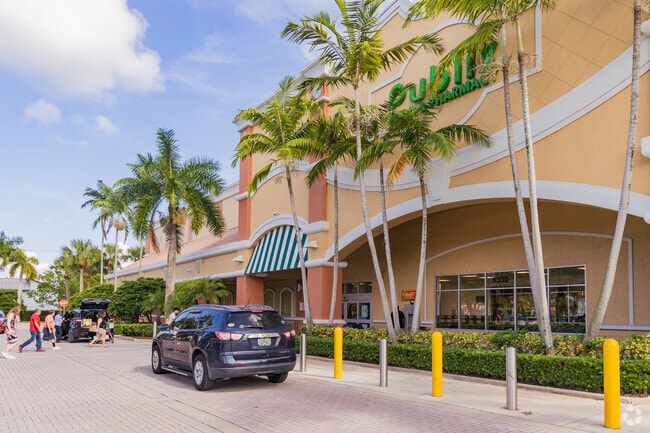 Publix anchors the nearby Chasewood Plaza in the Maplewood neighborhood.