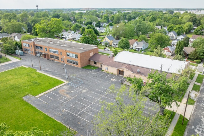 Imagine Environmental Science Academy is a part of the neighborhood.