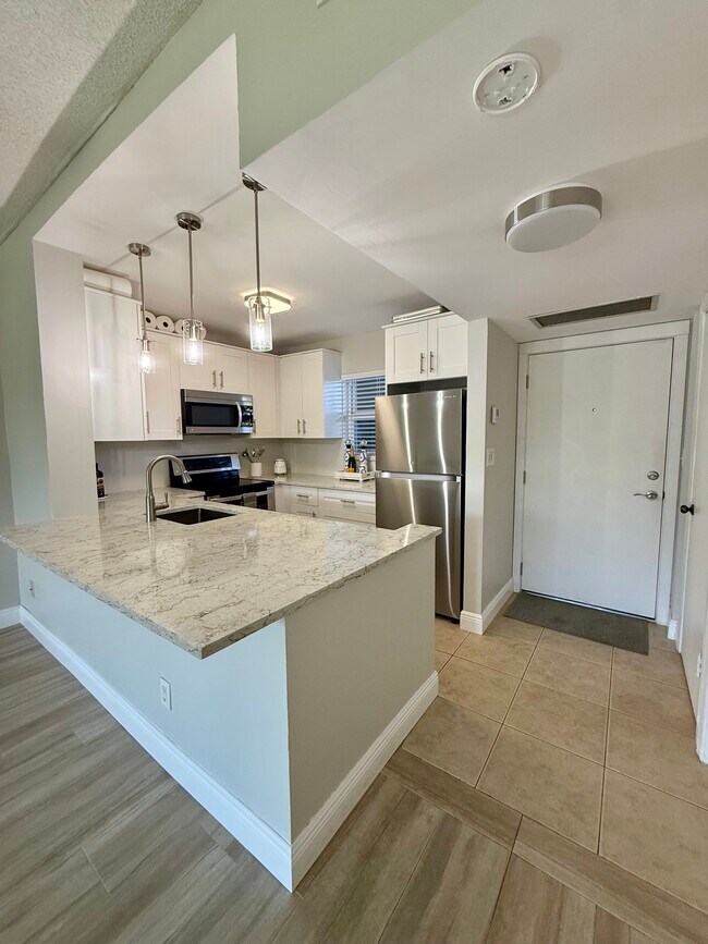 801 S Federal Hwy Unit 104, Pompano Beach, FL 33062