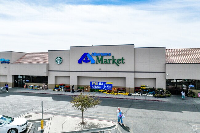 While shopping residents of Las Maravillas can stock up at Albertsons Market.