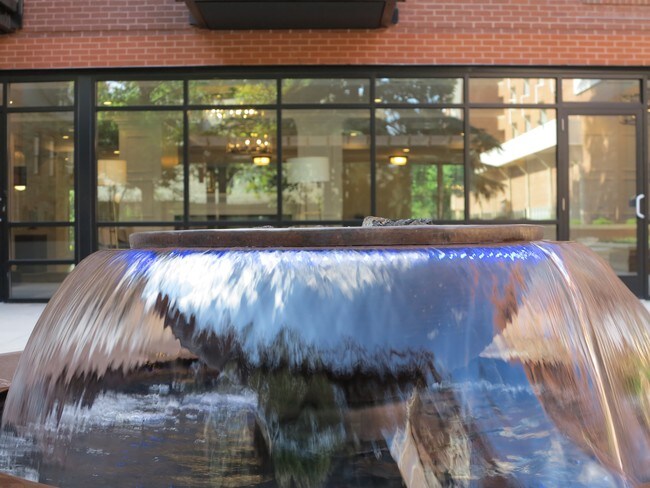 700 Constitution, Washington, DC 20002 - photo 2