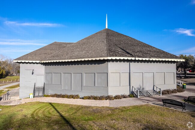 The Historic Chautauqua Auditorium, a performance hall built in 1902.