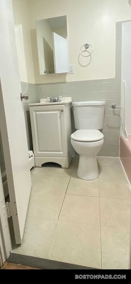 134 Willard St unit 20, Lowell, MA 01850 - photo 7