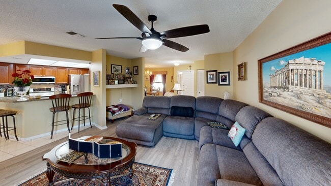 6704 Rosemary Dr, Tampa, FL 33625 - photo 2