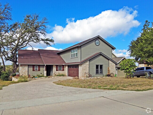 Experience the best of Texas Hill Country in Woodcreek.