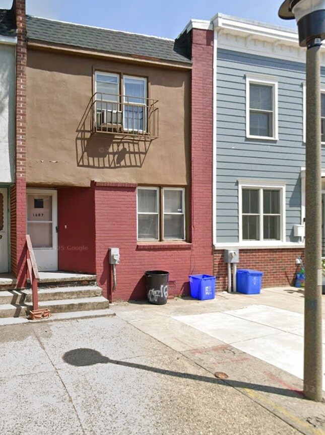 1607 Page St, Philadelphia, PA 19121