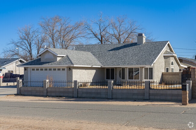 The modern ranch style is a popular design for many of the newer California City homes.