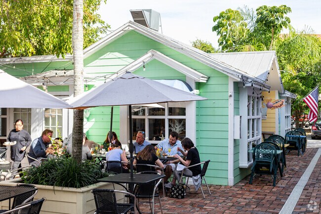 The Shops of Olde Marco has a great selection of restaurants, shops, and art galleries.