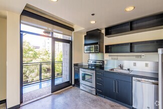 1020 16th St, Sacramento, CA 95814