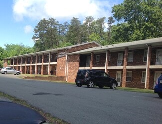 5225 Shattalon Dr Unit 1, Winston-Salem, NC 27106