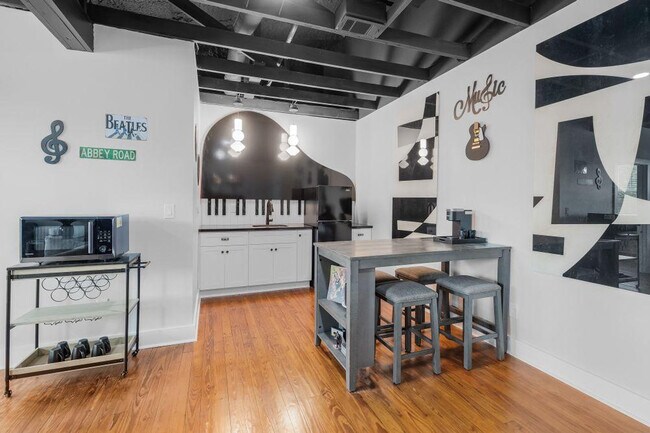 156 Camellia St unit ID1267002P, Biloxi, MS 39531 - photo 2