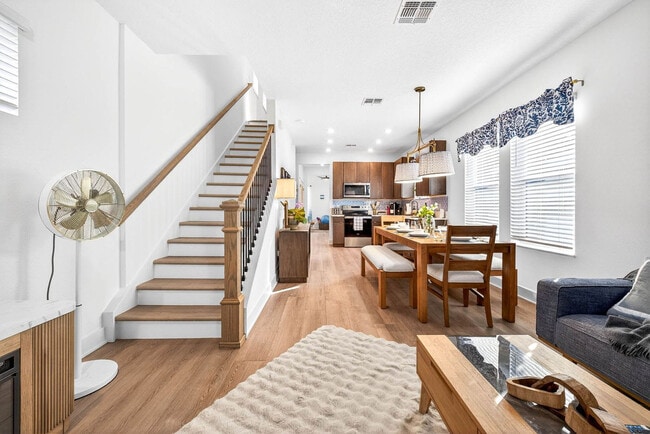 1734 W Cherry St unit ID1372960P, Tampa, FL 33607 - photo 4