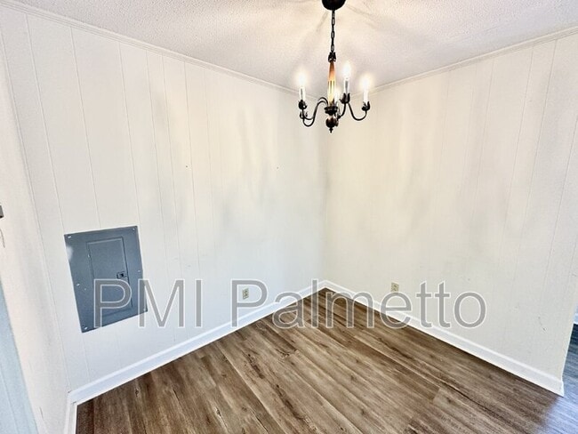 2401 Duncan St, Columbia, SC 29205 - photo 4