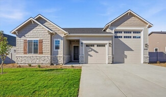 2323 N Kenora Ave, Star, ID 83669