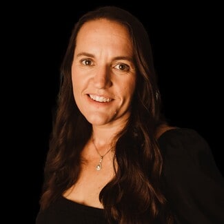 Stephanie Helton