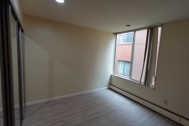 832 Packard St, Ann Arbor, MI 48104 - photo 7