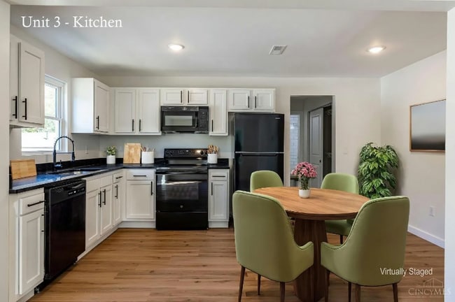 5534 Stewart Ave unit 3, Cincinnati, OH 45227 - photo 6