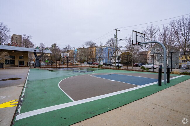 Putnam Avenue Upper School has basketball courts on campus.