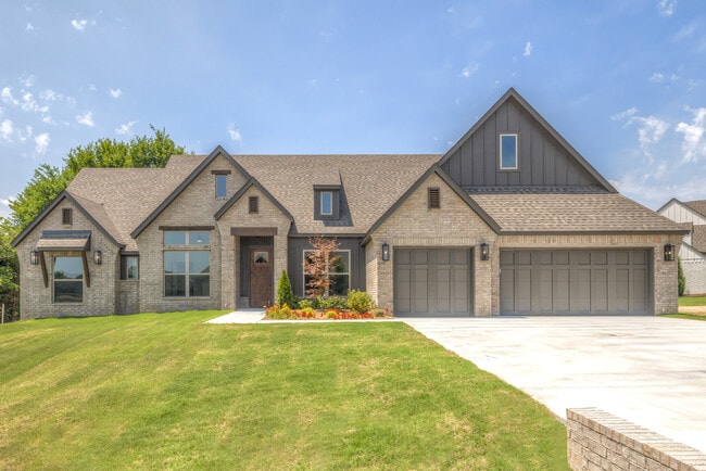 2119 E 45th Place, Sand Springs, OK 74063 - photo 4