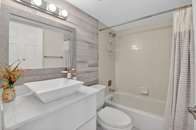 4310 Village Dr, Delray Beach, FL 33445 - photo 6