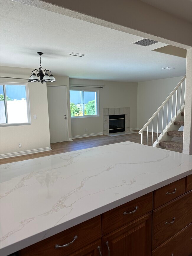 13784 Sycamore Tree Ln, Poway, CA 92064 - photo 6