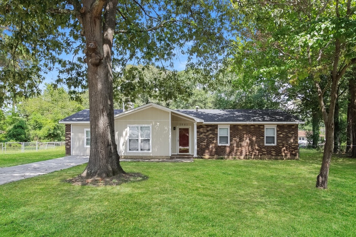 1861 Engle Ct, Augusta, GA 30906 - photo 1