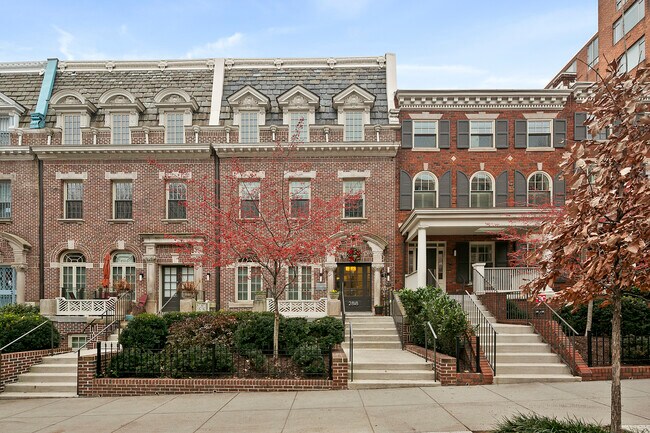 2818 Connecticut Ave NW unit 14, Washington, DC 20008 - photo 4