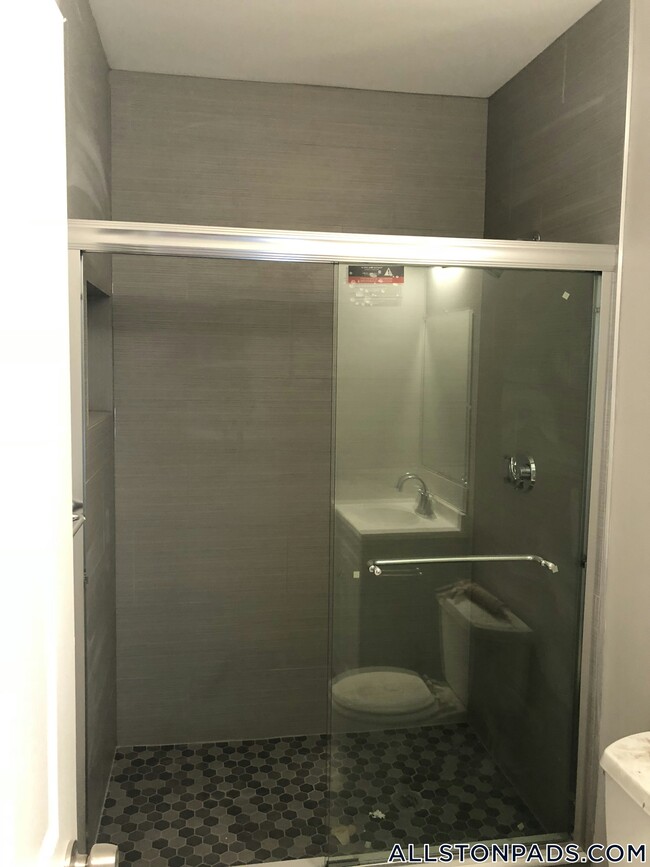39 Long Ave Unit 2, Boston, MA 02134