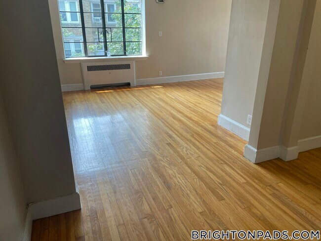 97 Strathmore Rd unit 7, Brighton, MA 02135 - photo 4