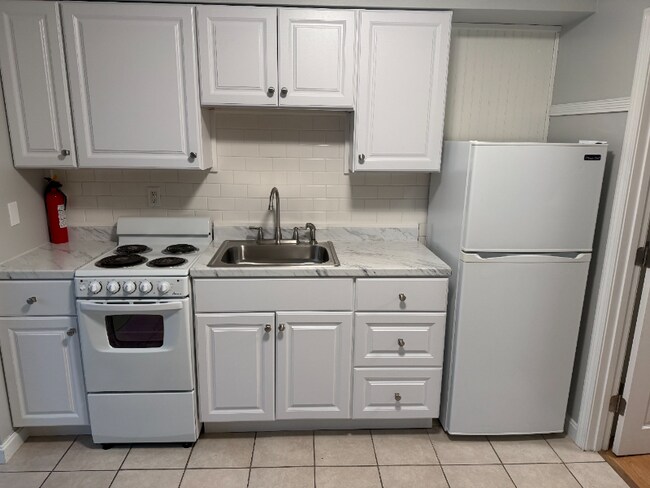 12 G St unit 44, Hampton, NH 03842 - photo 2