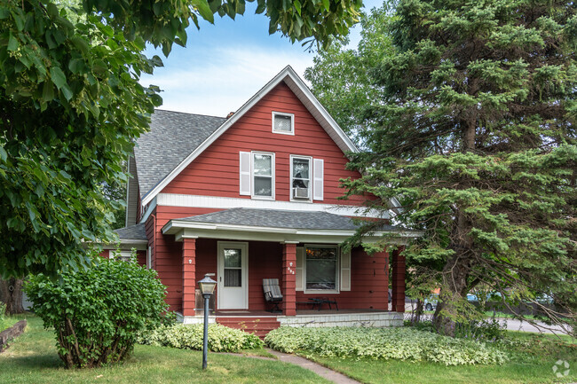 You will find some beautiful cottage style homes in the Irving neighborhood.