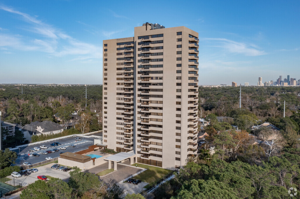 About Park Square Condos, Houston TX | HOAs, Reviews, Amenities - Homes.com