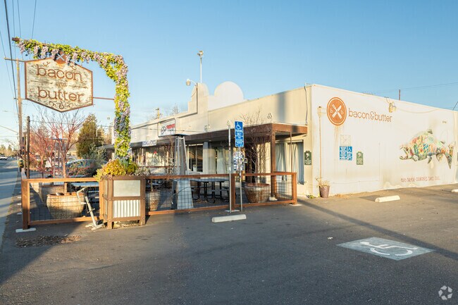 Bacon & Butter is a local favorite brunch spot in the Tahoe Park neighborhood.