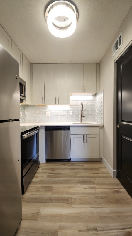 10844 Big Bend Rd Unit A, Kirkwood, MO 63122