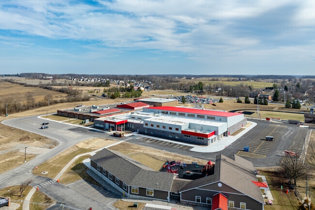 A looping drive makes pickups and drop-offs at Clinton High School easy.