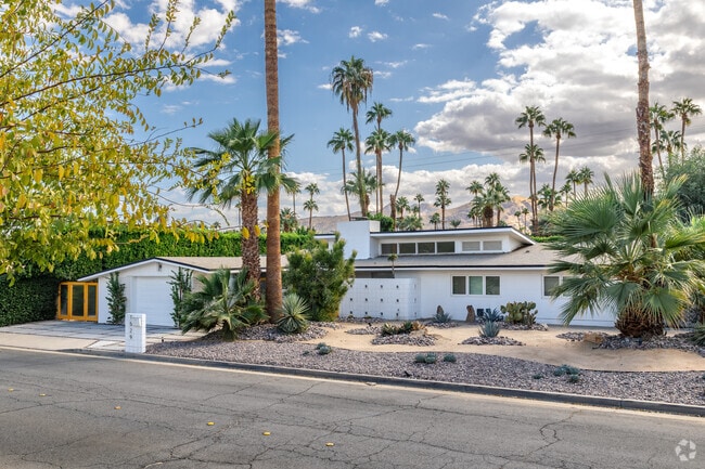 Find stylish midcentury modern homes in Tahquitz River Estates.