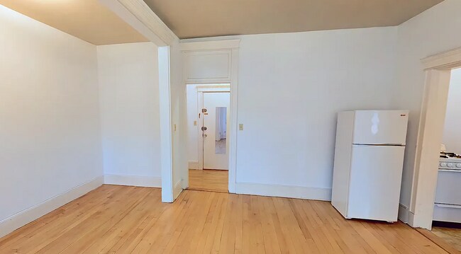 *Pictures are representative samples of the advertised unit. In some cases, the actual units you tou