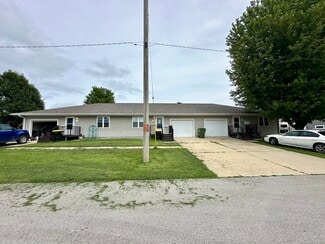 103 SW 8th St Unit 105, Ogden, IA 50212