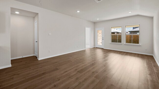 119 Wind Cove Ln unit 36199036, Princeton, TX 75407 - photo 4