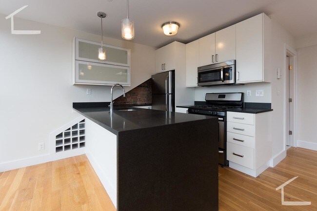 656 Massachusetts Ave unit 4, Boston, MA 02118 - photo 5